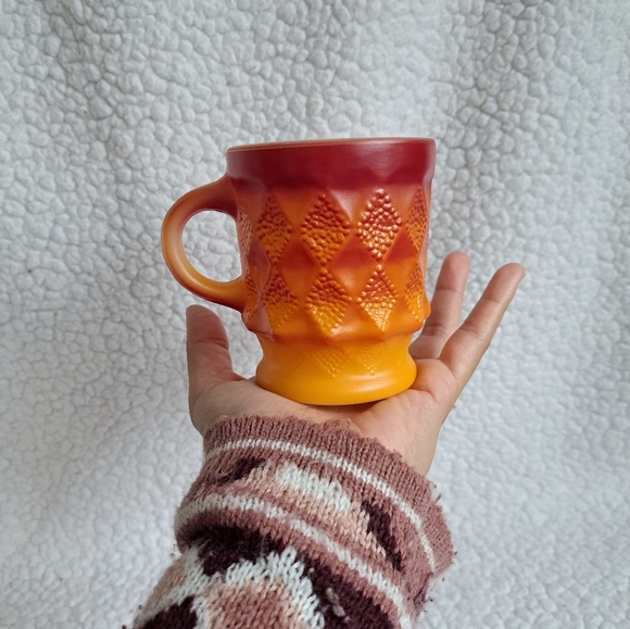 Vintage Anchor Hocking Fire King Set of 2 Cups/ Mugs - Picture 7 of 7